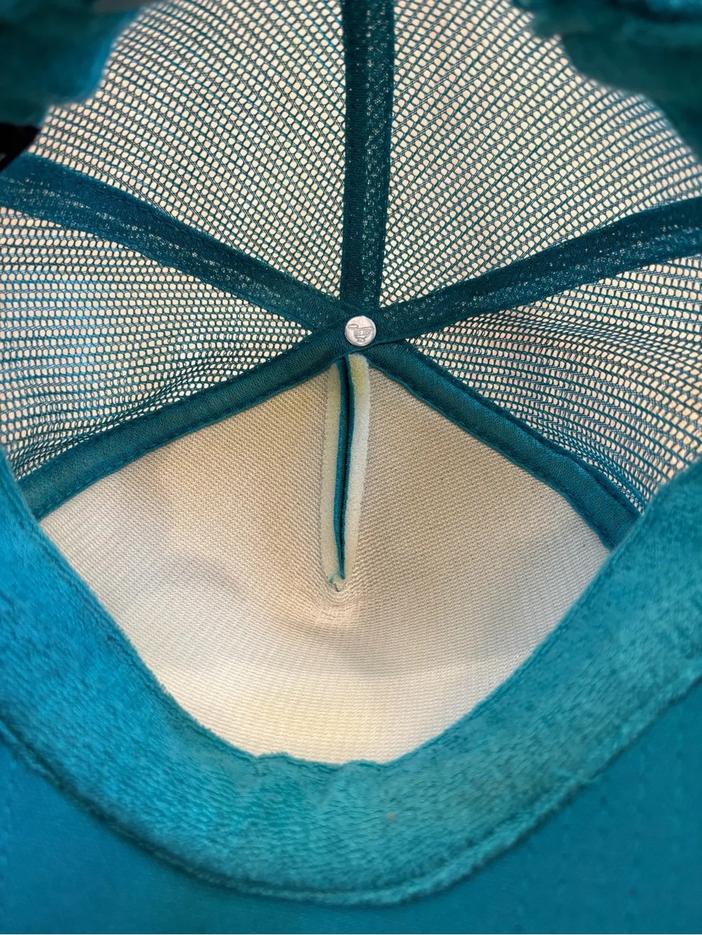 Never Give‎ Up Teal Mesh Trucker Hat Brand New